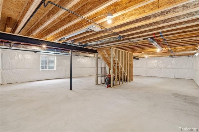 51707 Washington Street. New Baltimore, MI 48047