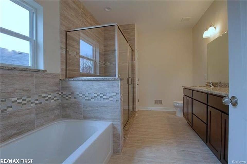 70618 Sunny Brook Lane. Richmond, MI 48062