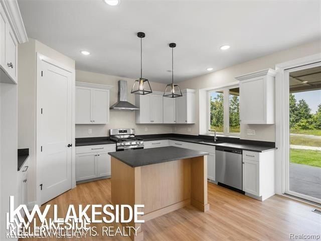 18923 Via Firenze Drive. Macomb, MI 48044