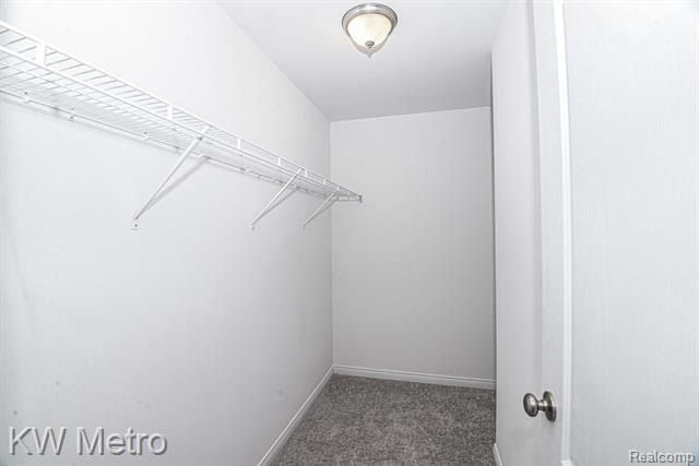002 Oak Street. Grand Blanc, MI 48439
