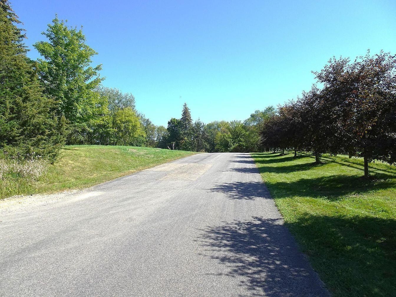 5990 Painter Road. Minnetrista, MN 55364