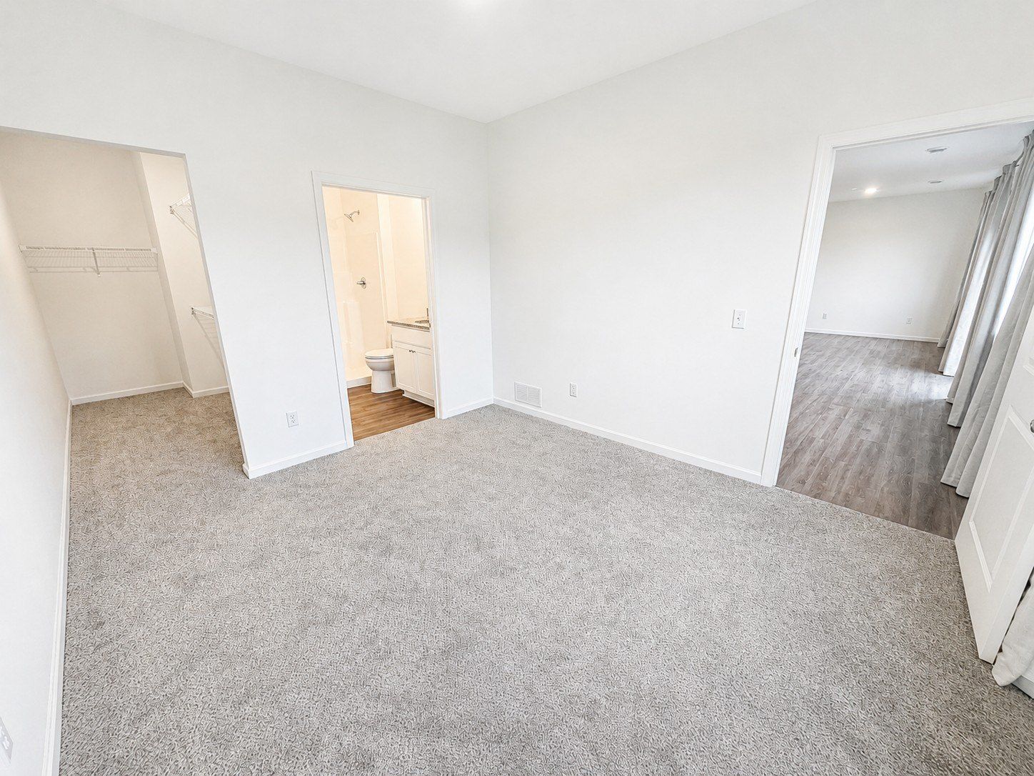 3625 Meadow Sage Court Se. Rochester, MN 55904