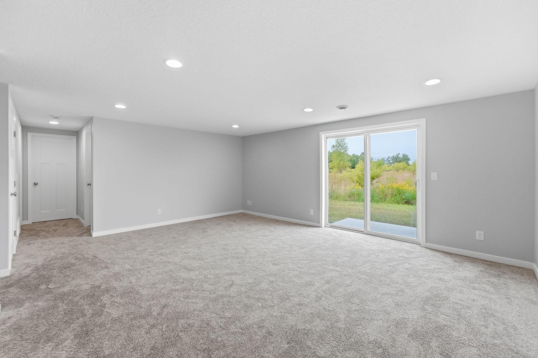 977 45Th Avenue Ne. Saint Cloud, MN 56304
