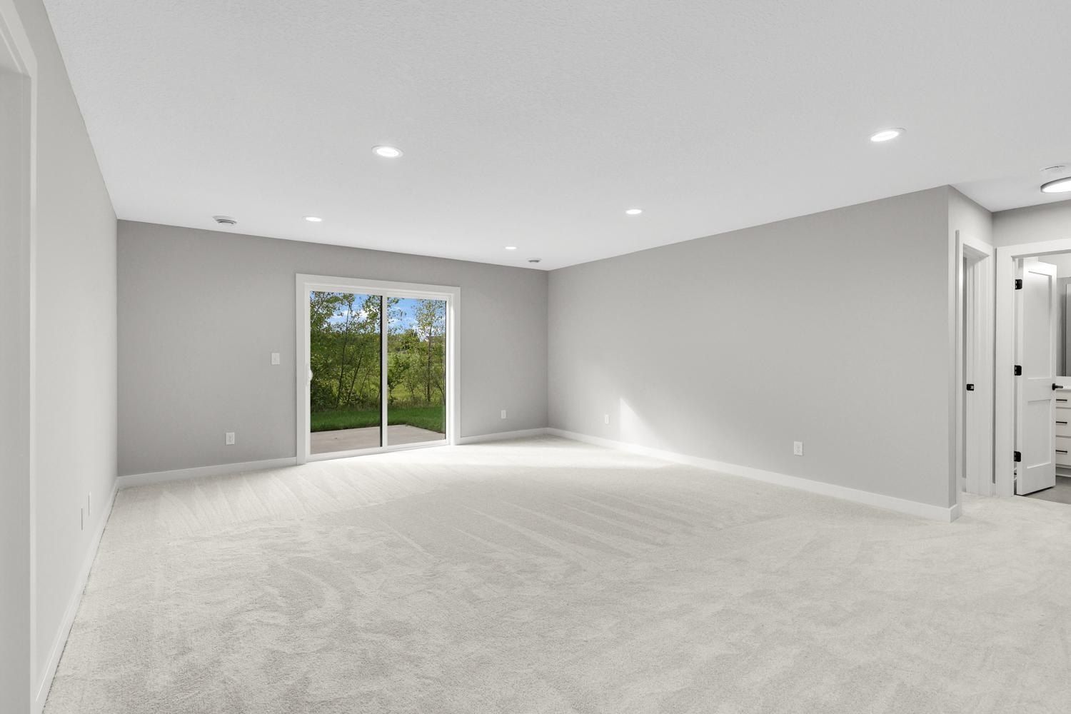 9785 Pinehurst Drive. Elko New Market, MN 55020