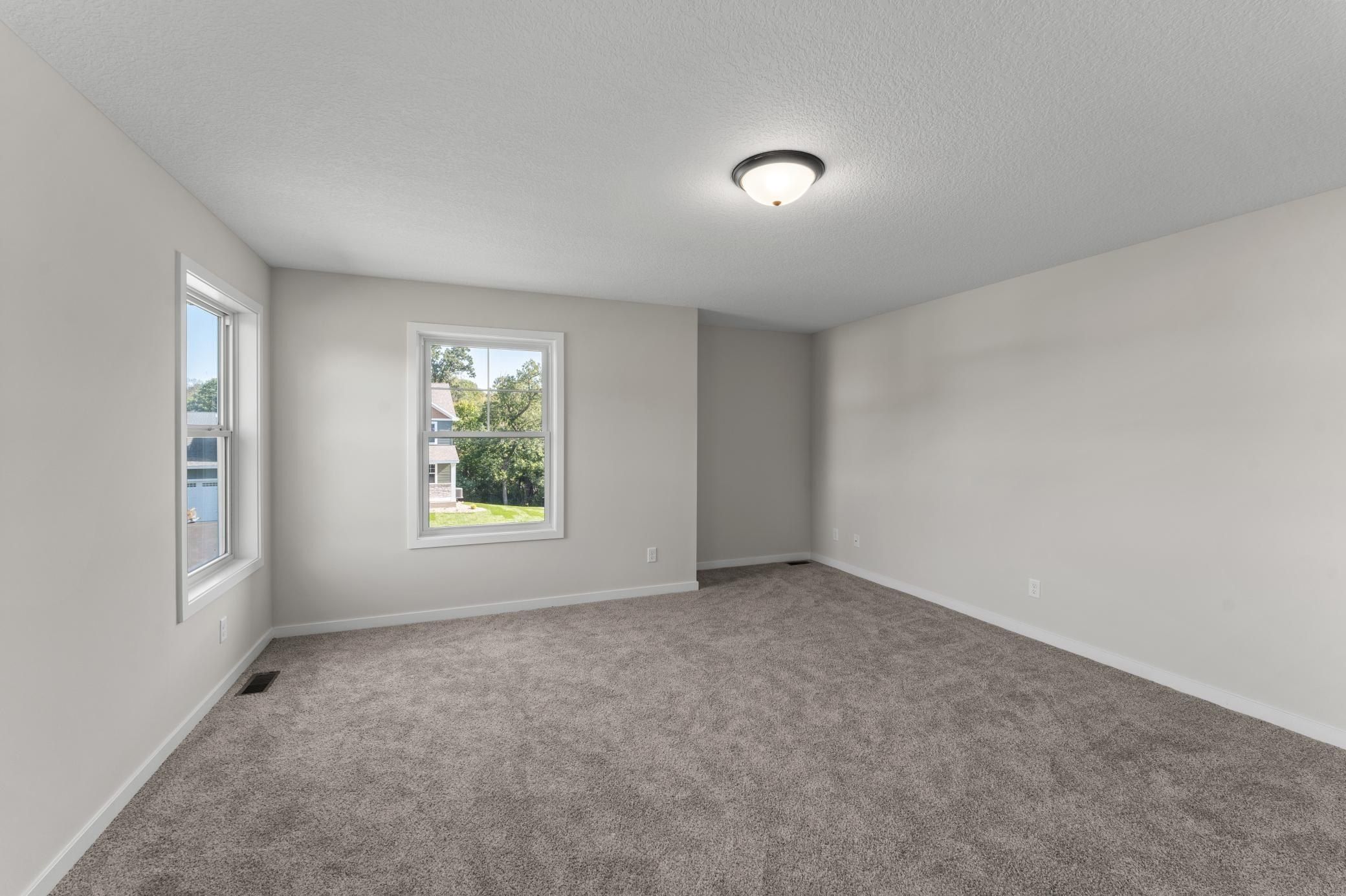 578 Sienna Drive. Carver, MN 55315