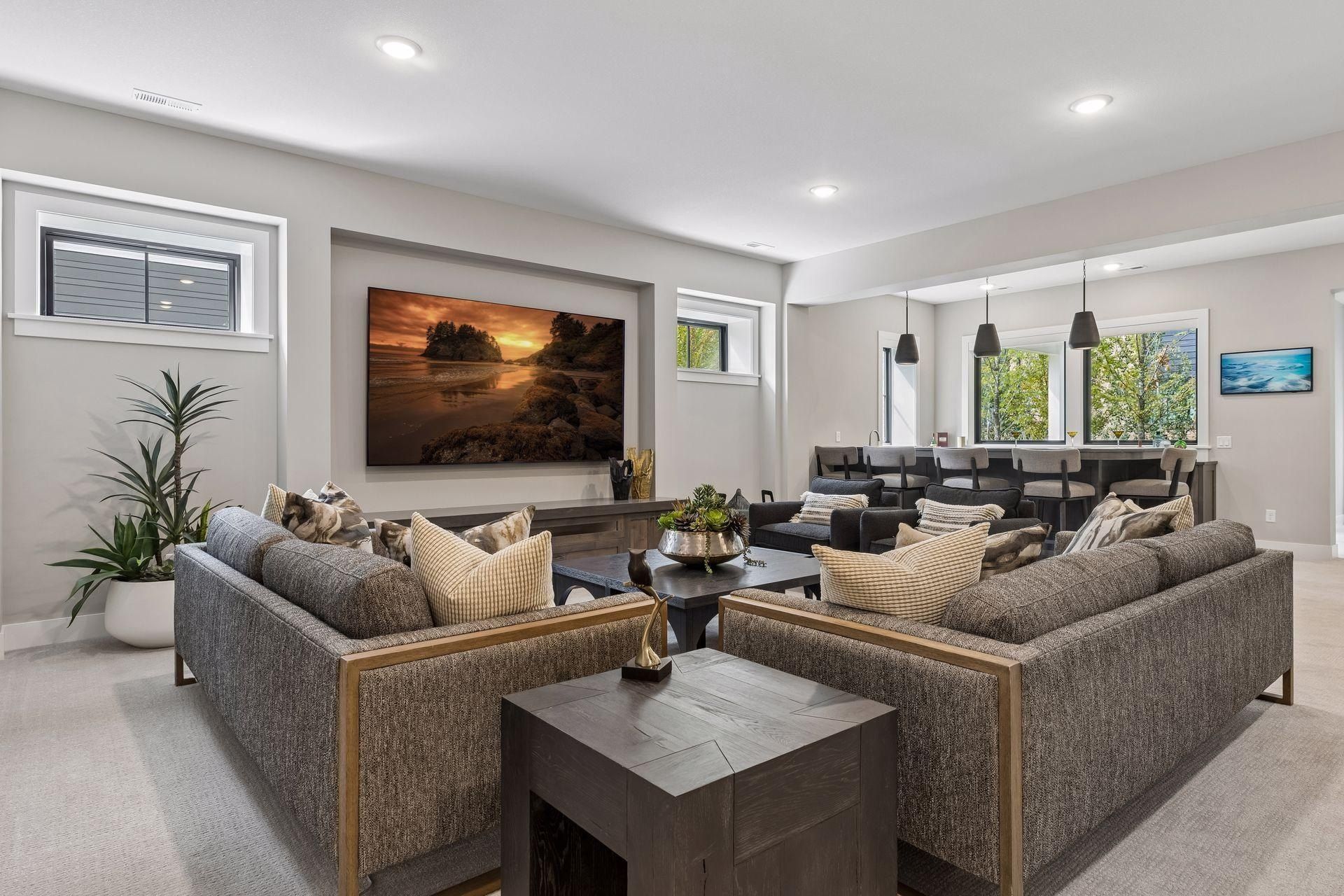 109 Minnetonka Avenue S. Wayzata, MN 55391
