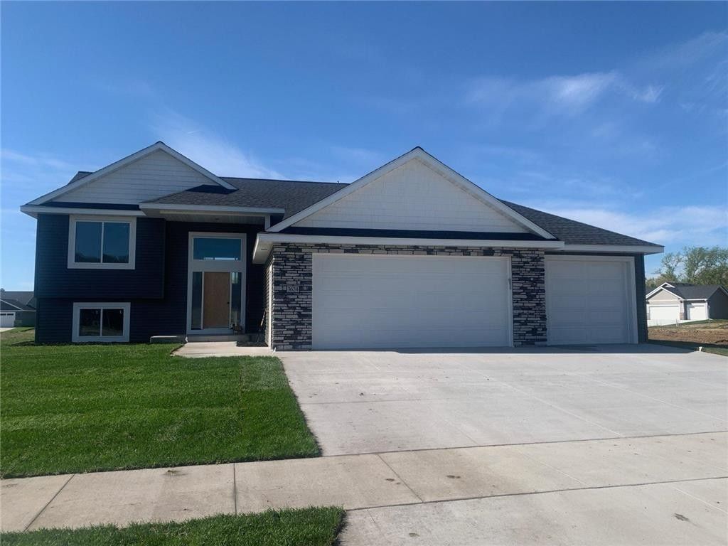 3624 Meadow Sage Court Se. Rochester, MN 55904