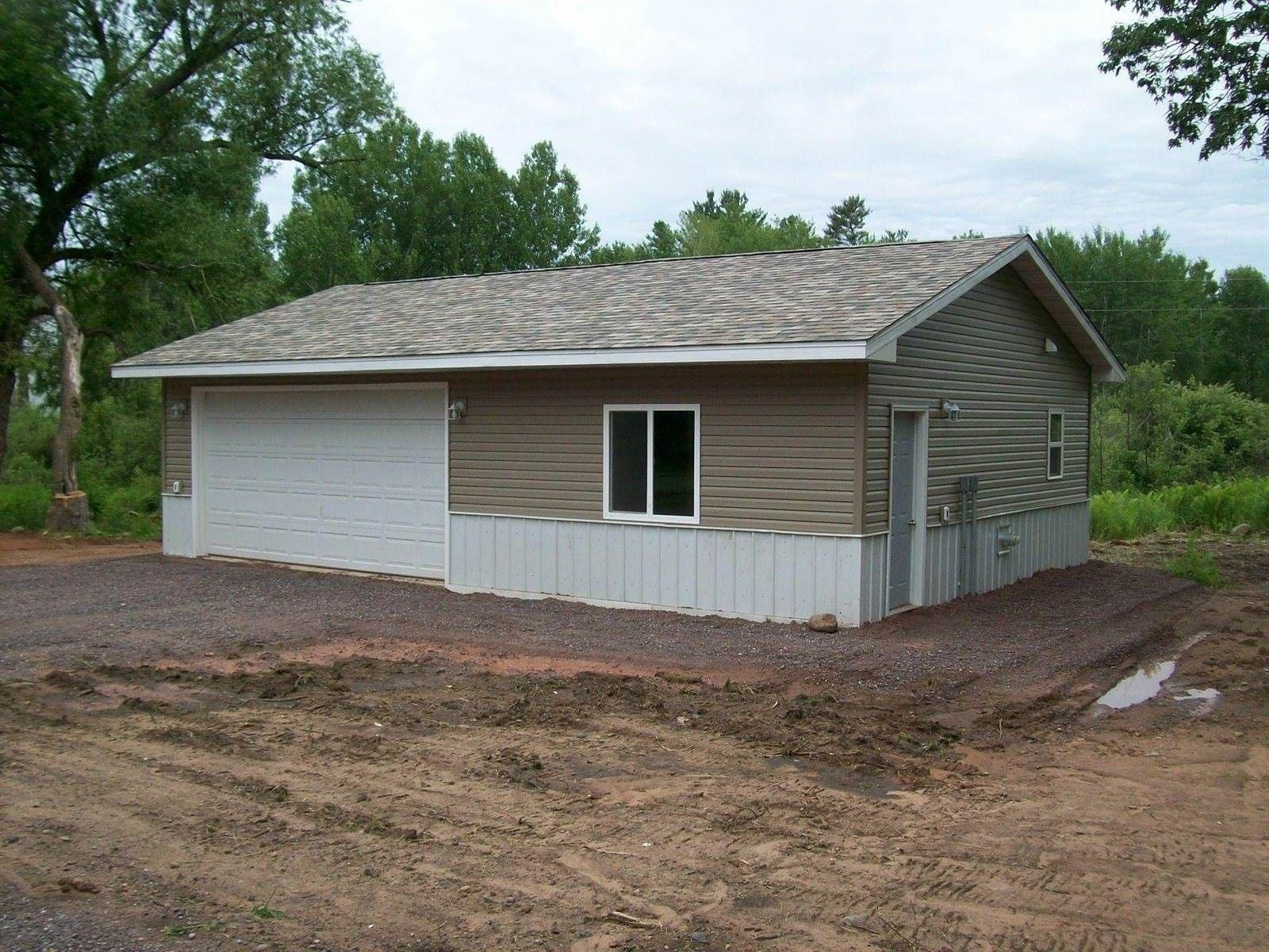 5373 Oak Lane. Kerrick, MN 55756