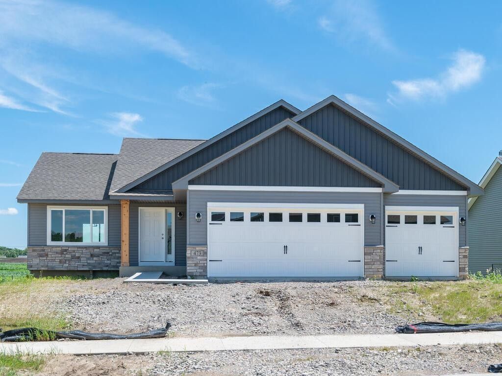 473 Prairie View Drive. Cologne, MN 55322