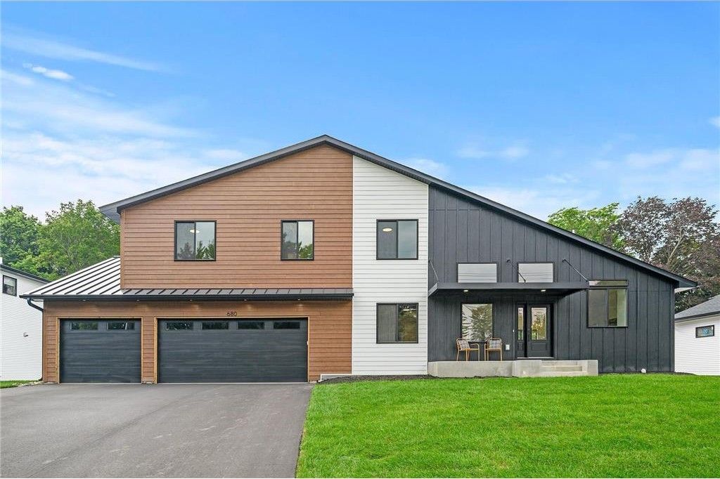 680 Inca Lane. New Brighton, MN 55112