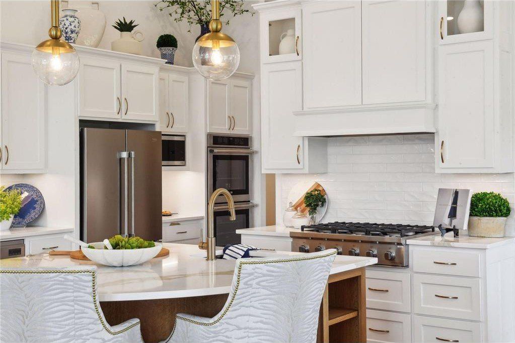 4505 Tovero Trail. Medina, MN 55340