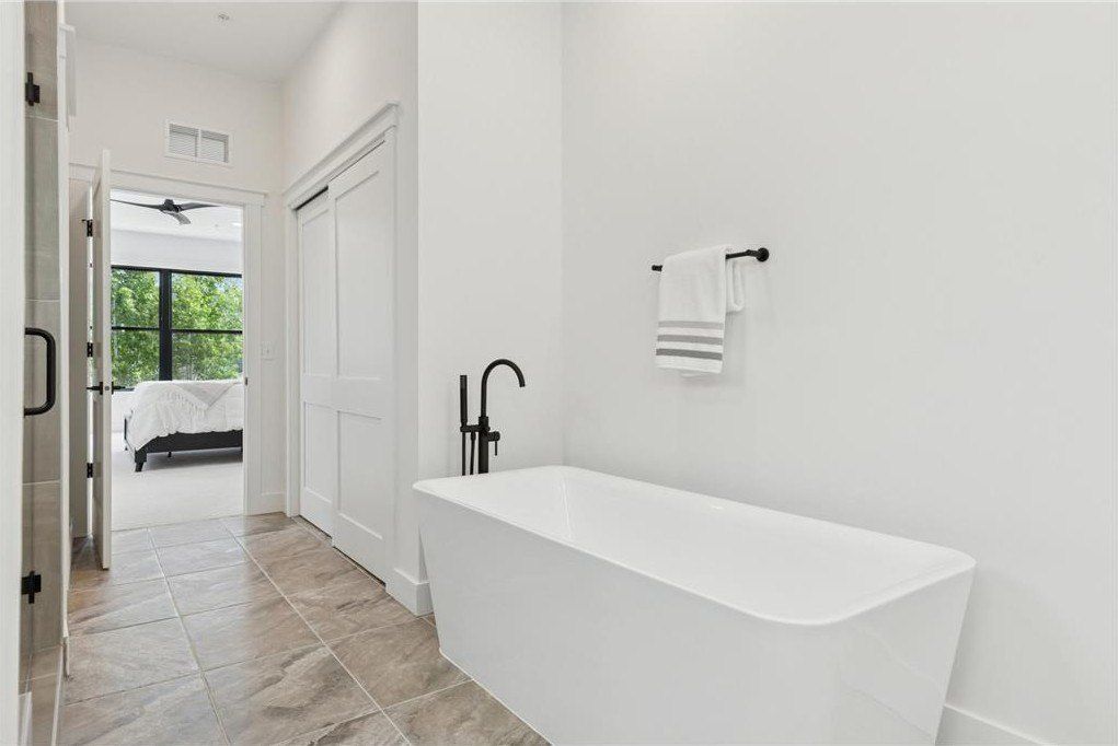 5742 Shady Oak Road S. Minnetonka, MN 55343