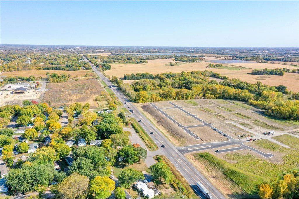 2008 Apple Lane. Montrose, MN 55363