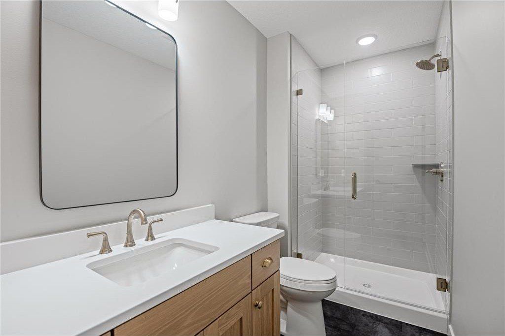 449 Bear Court. Vadnais Heights, MN 55127