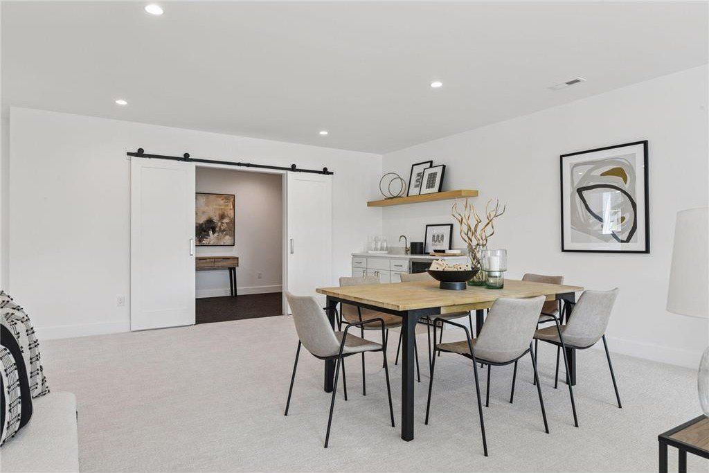 5655 Buffington Lane. Shorewood, MN 55331