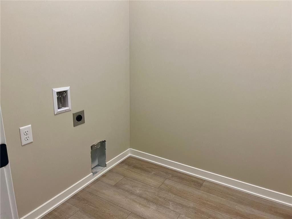 809 Tomahawk Court. Madison Lake, MN 56063