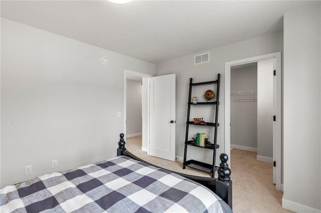 13Xx Clement Street. Mendota Heights, MN 55118