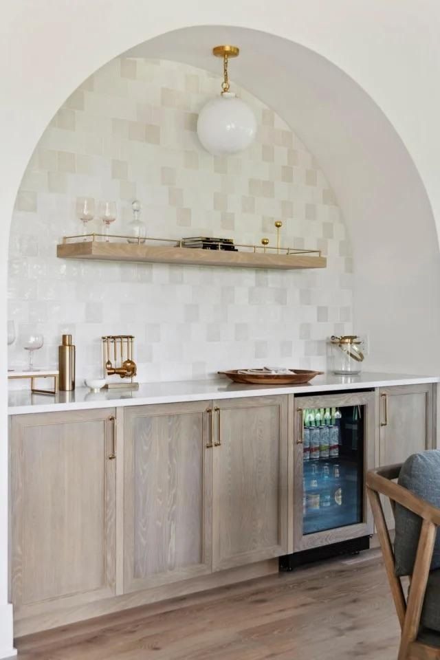 1150 La Salle Street. Wayzata, MN 55391