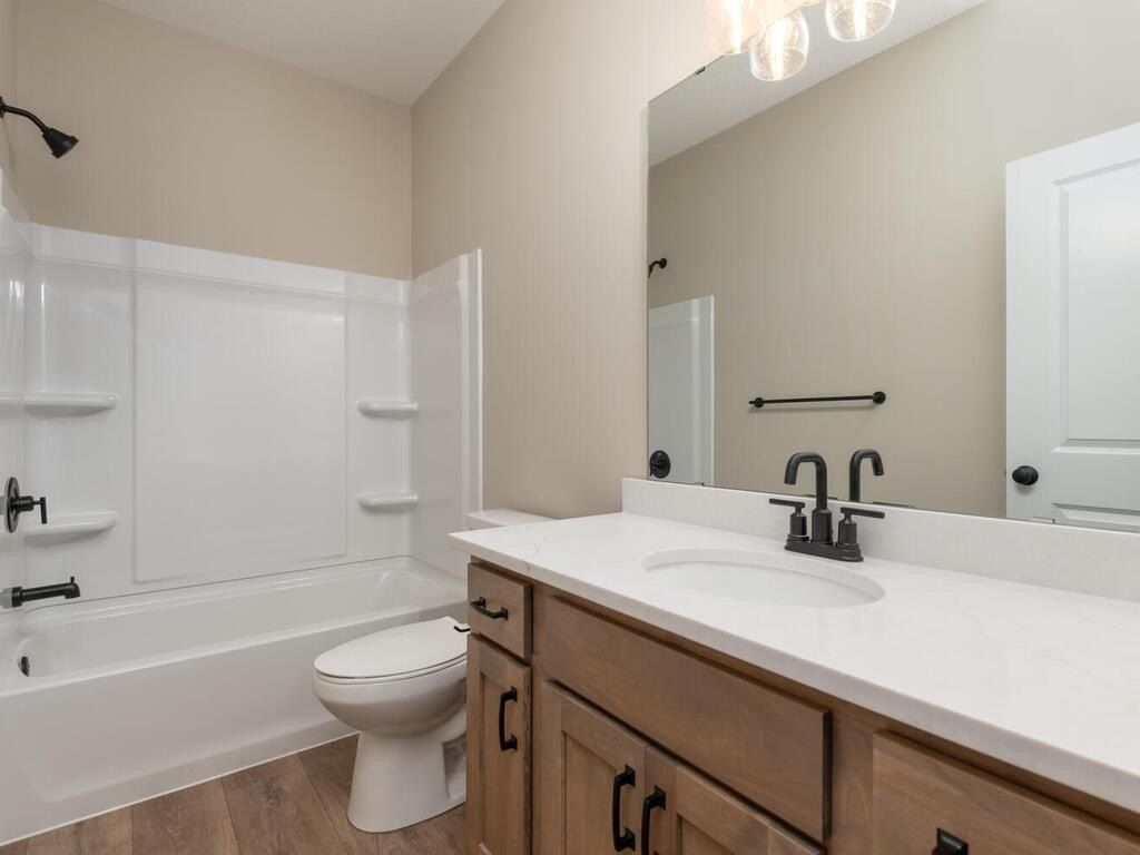 5393 177Th Street W. Lakeville, MN 55044