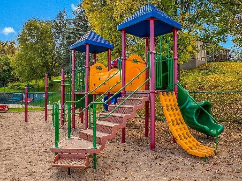 7155 West 126Th Street. Apple Valley, MN 55124