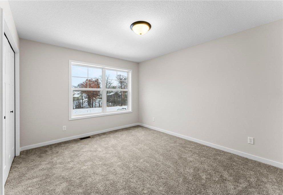 578 Sienna Drive. Watertown, MN 55388