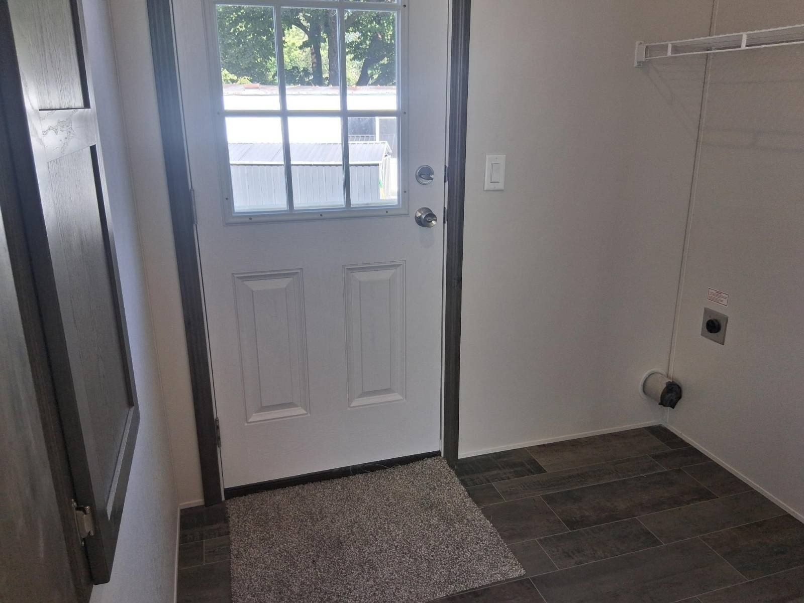 120 Riverside Terrace. Watertown, MN 55388