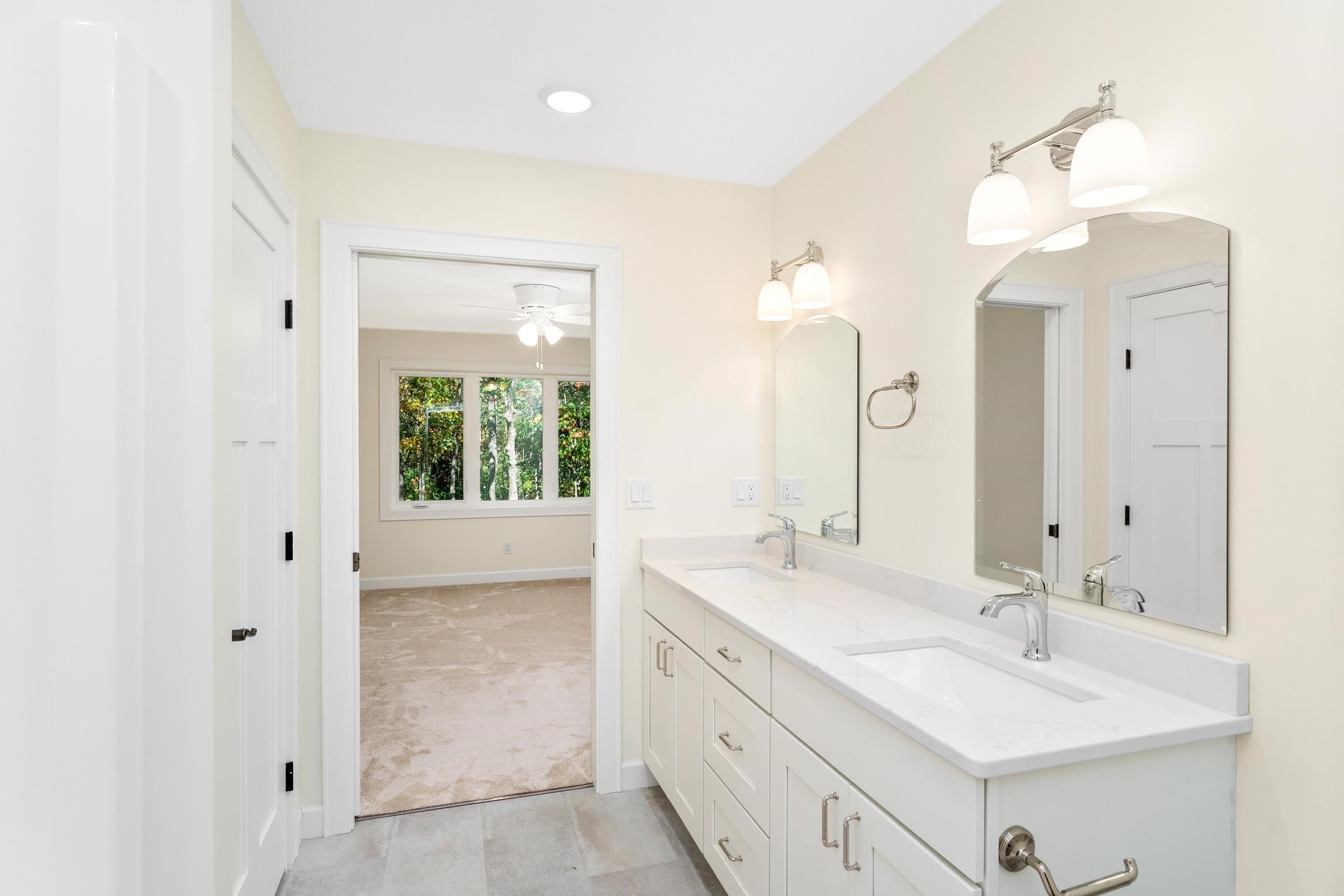 1804 Rice Lake Rd. Duluth, MN 55811