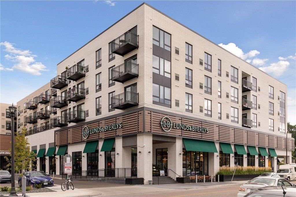 5356 27Th Avenue S. Minneapolis, MN 55417