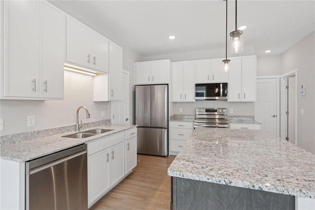 2729 229Th Lane Nw. Saint Francis, MN 55070