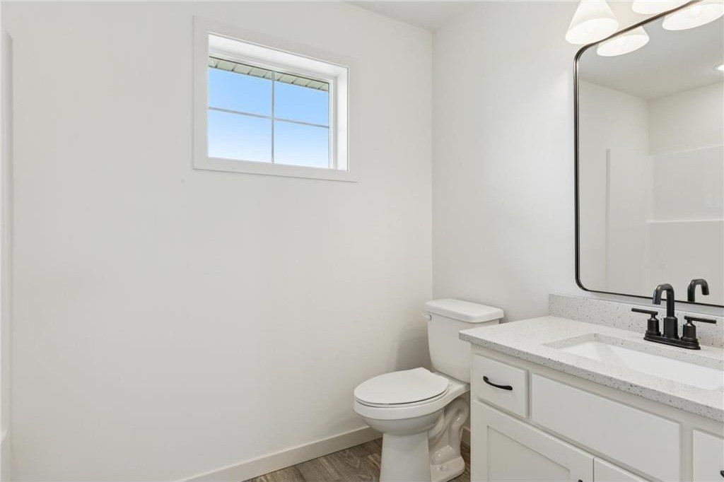 21928 Edison Street Ne. East Bethel, MN 55011