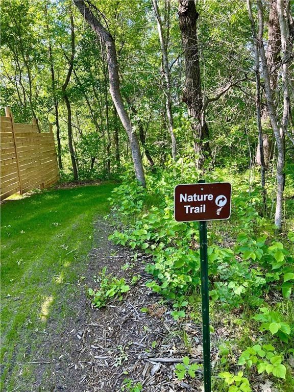 Norwood Lane. Battle Lake, MN 56515