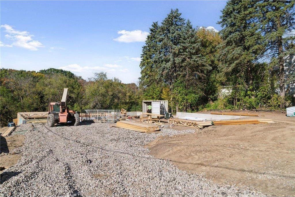 105 Queensland Lane N. Plymouth, MN 55447