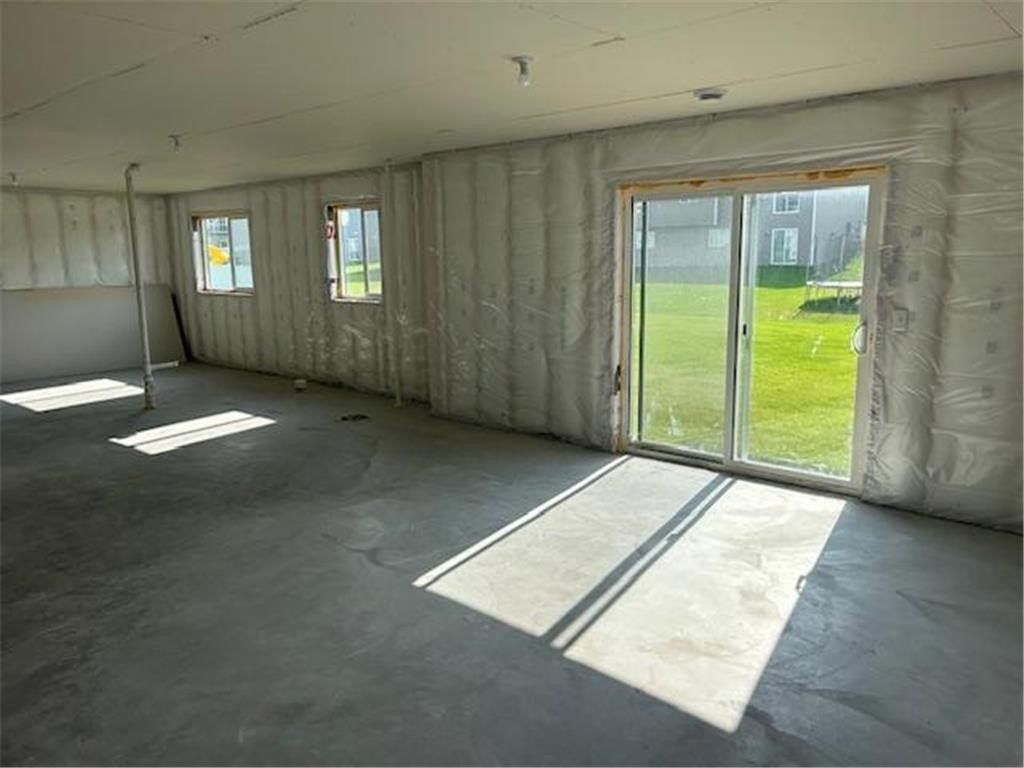 3432 237Th Avenue Nw. Saint Francis, MN 55070