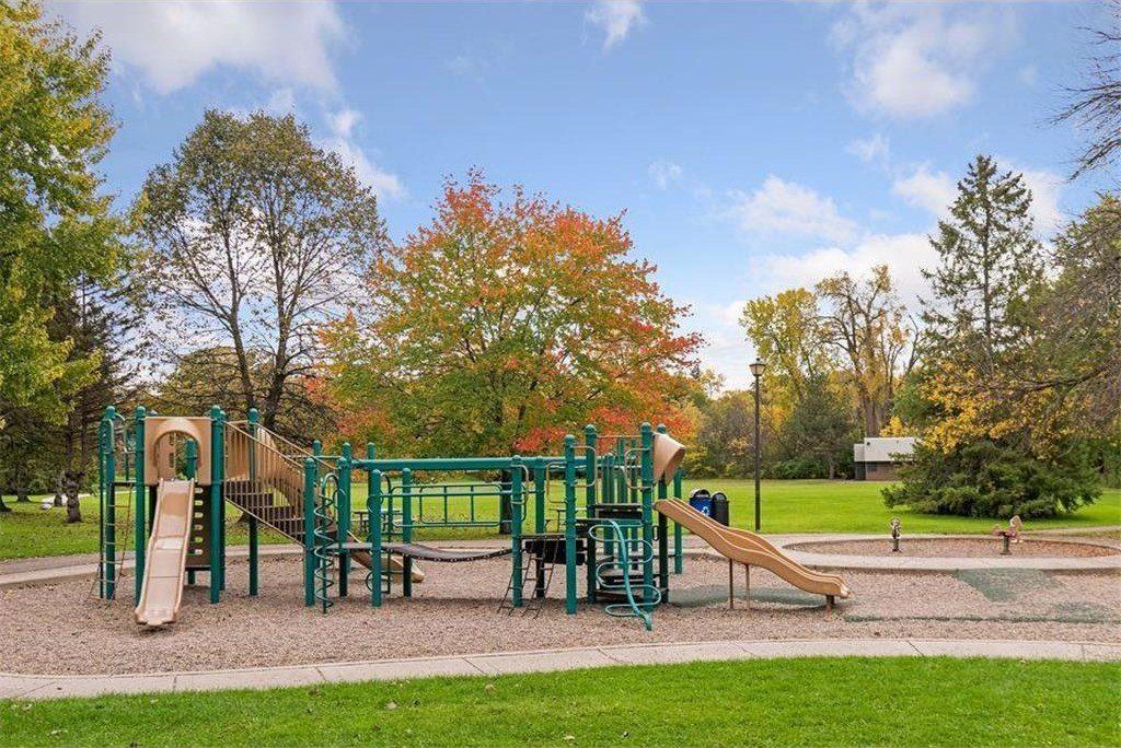 5009 Bruce Avenue. Edina, MN 55424