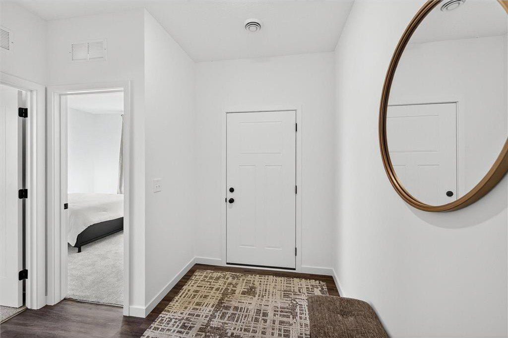 24578 140Th Street Nw. Zimmerman, MN 55398