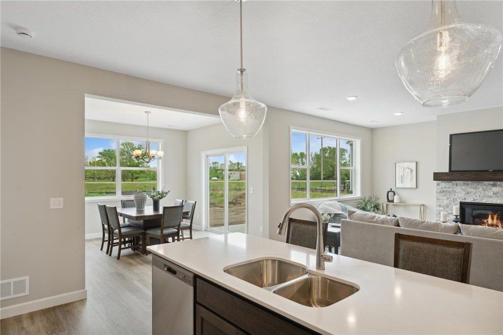 8604 Edmonson Way Ne. Monticello, MN 55362