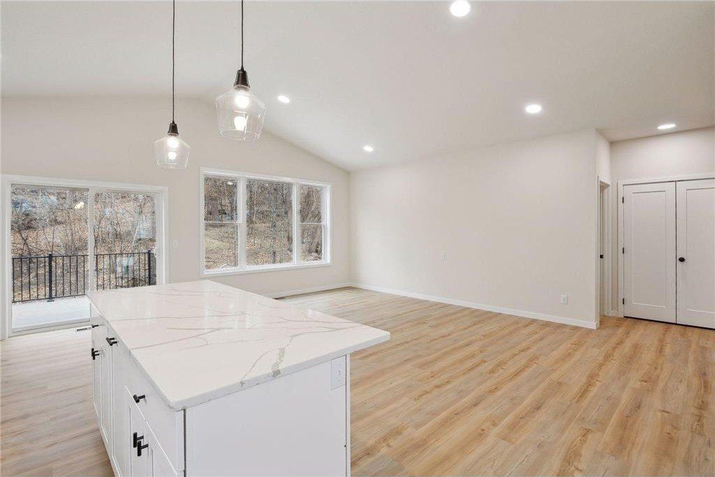 7436 North Street. Saint Louis Park, MN 55426