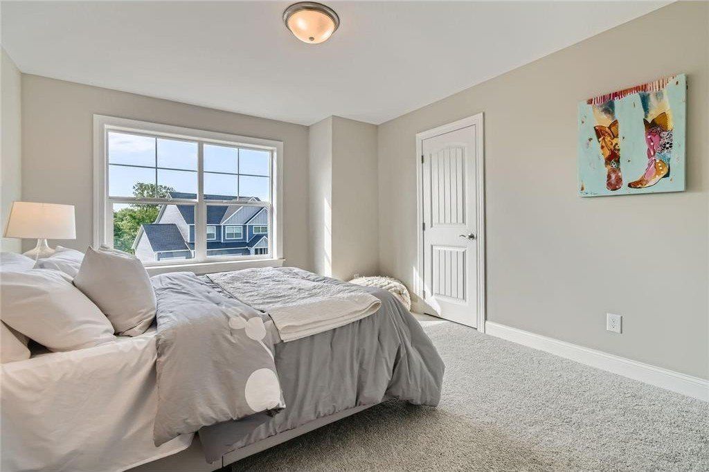 13722 Arrowhead Way. Rosemount, MN 55068