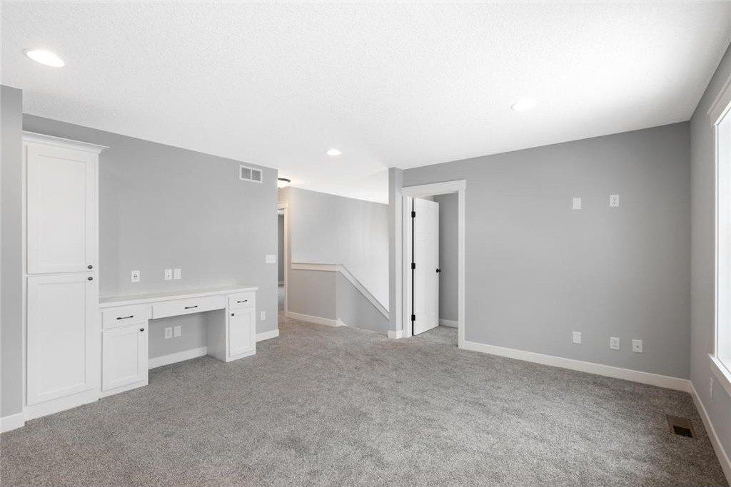 6534 157Th Street. Savage, MN 55378