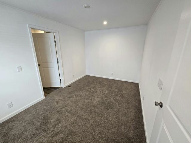 110 Maple Dr. Mankato, MN 56001