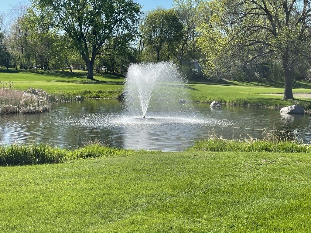 365 Cimarron. Lake Elmo, MN 55042