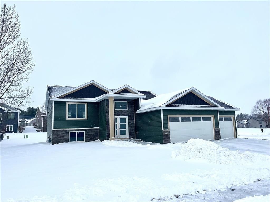 809 5Th Avenue Nw. Dodge Center, MN 55927