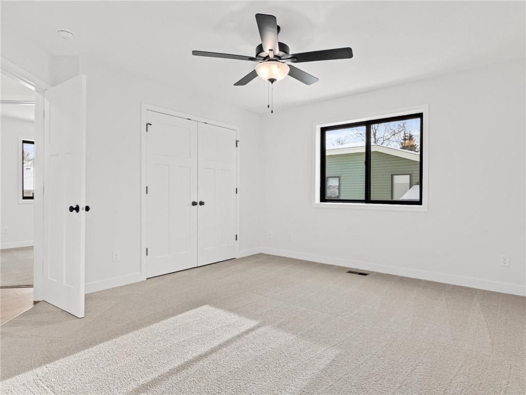 10717 Lincoln Street Ne. Blaine, MN 55434