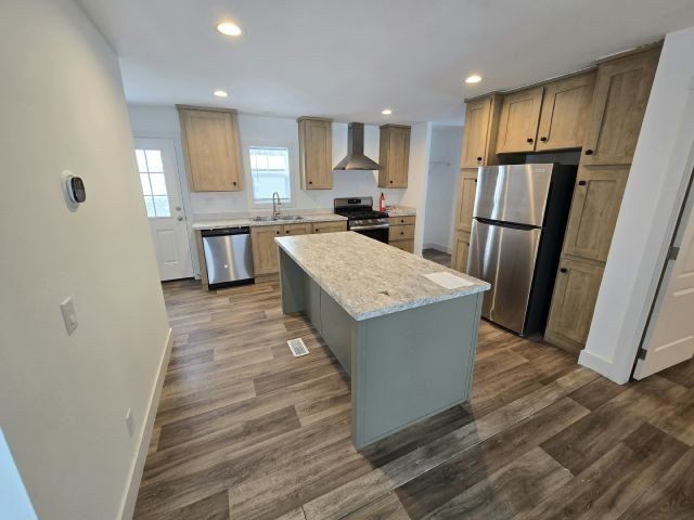 213 Karu. Mankato, MN 56001