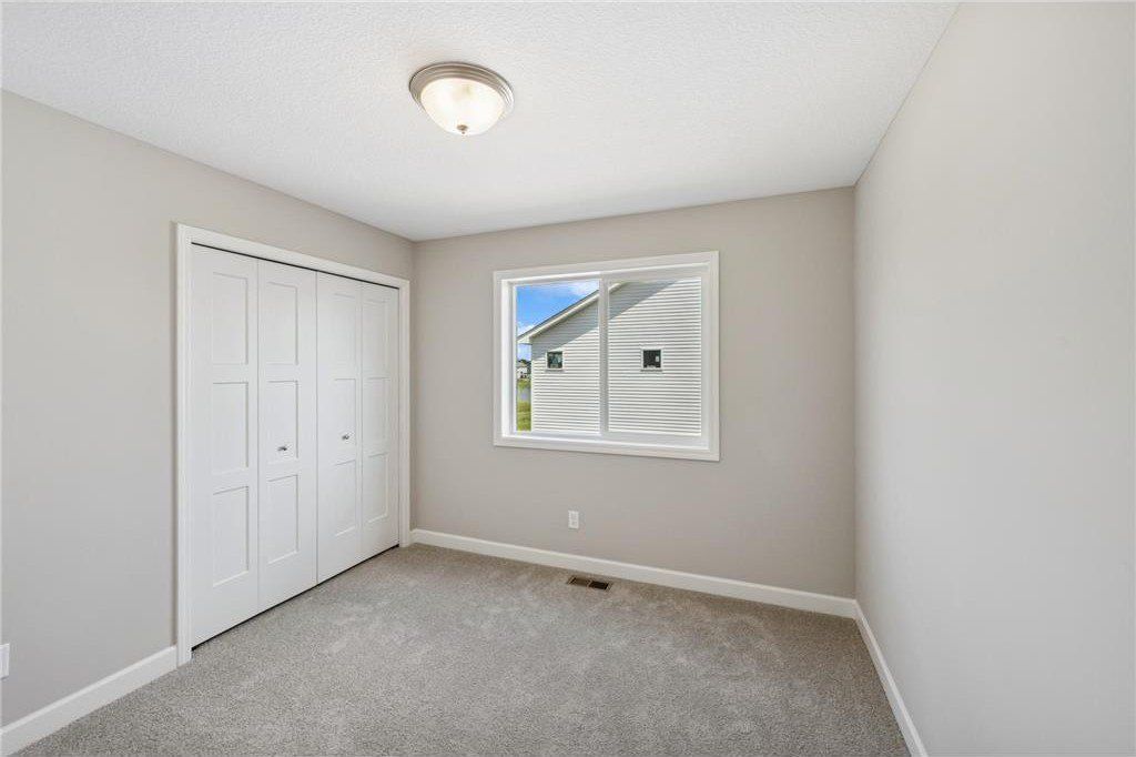 3692 237Th Avenue Nw. Saint Francis, MN 55070