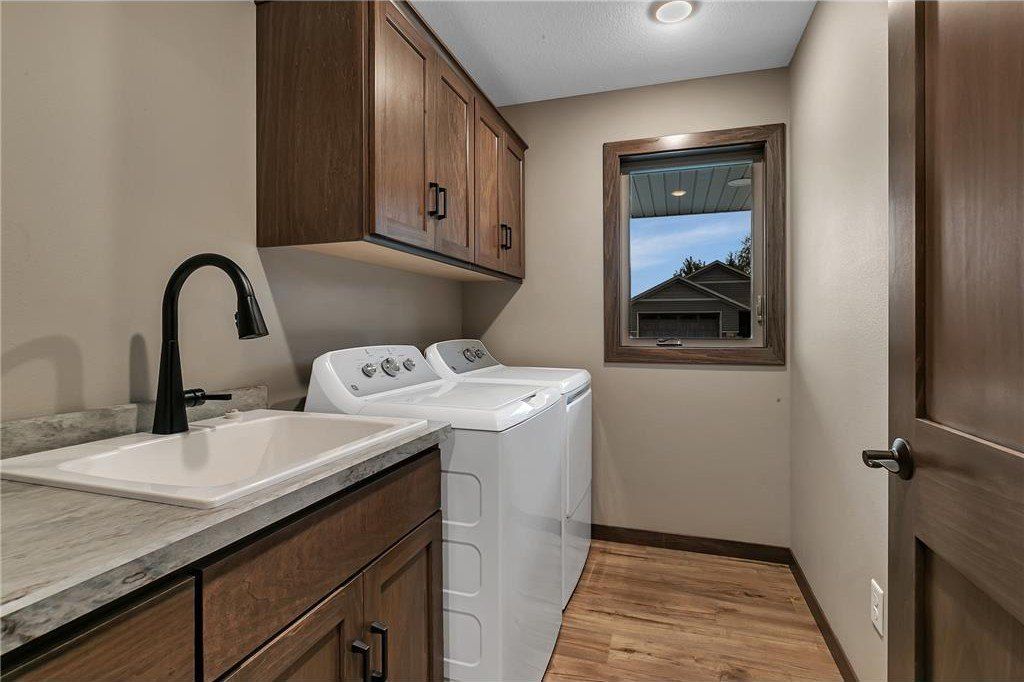 107 Barry Loop Nw. Richmond, MN 56368