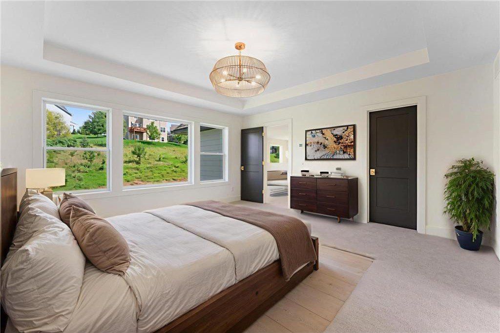 734 Ensconced Way. Chaska, MN 55318