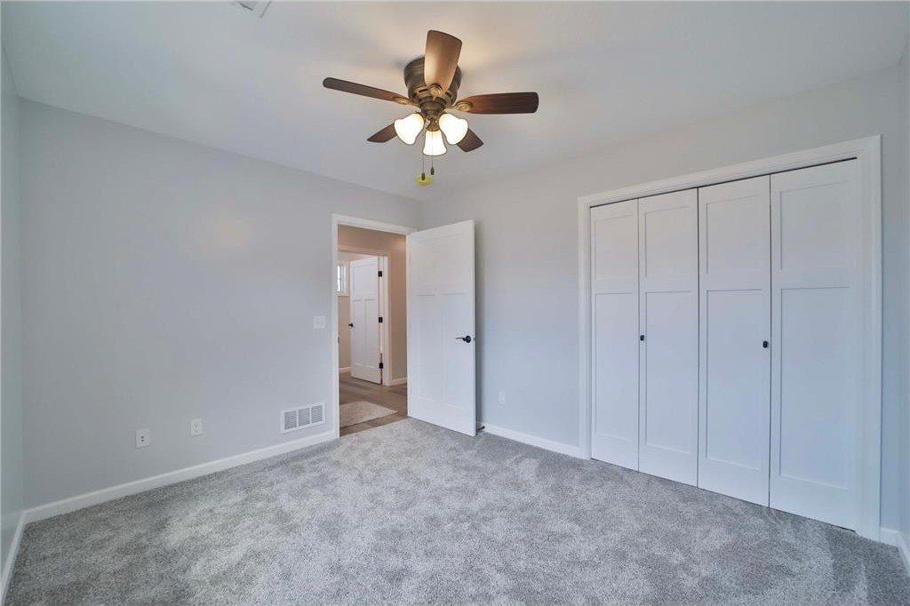 16 Deblock Lane. Crosby, MN 56441