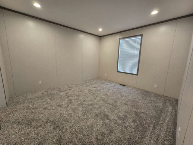 929 Hamlet Circle. Lakeville, MN 55044