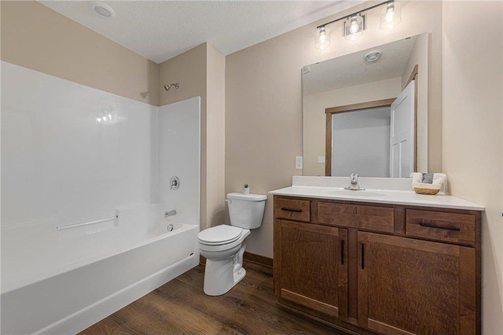 804 2Nd St Se. Dodge Center, MN 55927